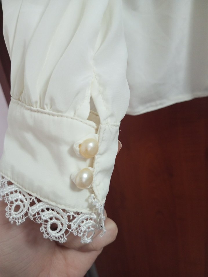 Dantel Detaylı Beyaz Kadın Gömlek - Görsel 2