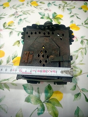  E.L.F Bakır mumluk
