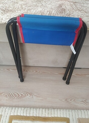 Beden Katlanır 4 der piknik taburesi sıfırdır.