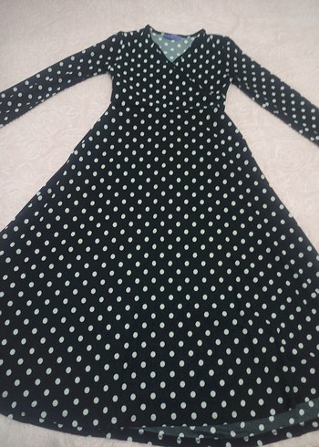 Uzun Kollu Siyah Puantiyeli Elbise - Görsel 2