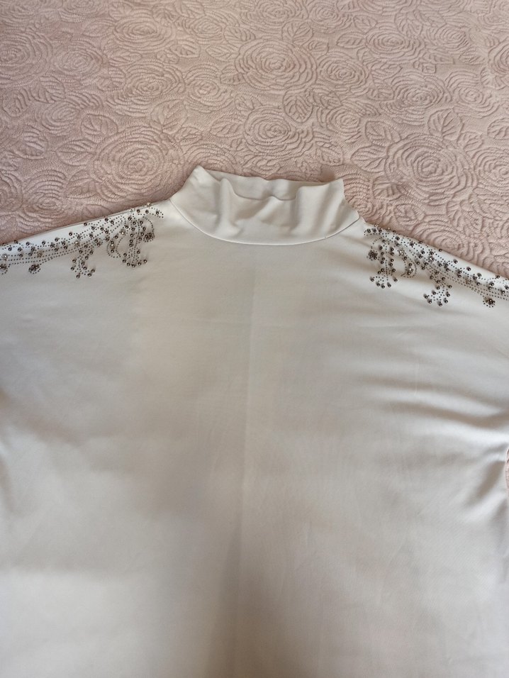 Payetli Beyaz Kadın Bluz, uzun Kollu, BolKesim - Görsel 3