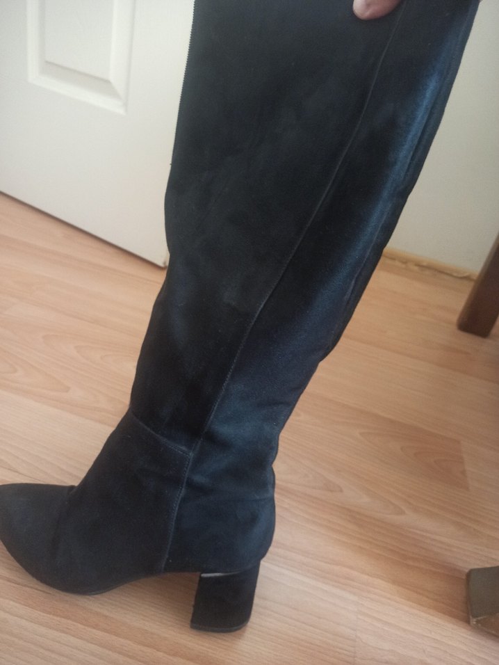 Siyah Süet Diz Üstü Fermuarlı Topuklu Çizme - Görsel 4