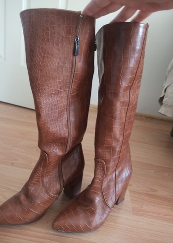 Parlak Kahverengi Deri Dizüstü Çizme - Görsel 3