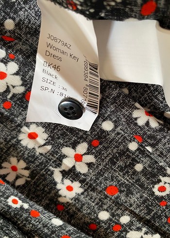 Çiçek Desenli V Yaka Midi Elbise - Görsel 8