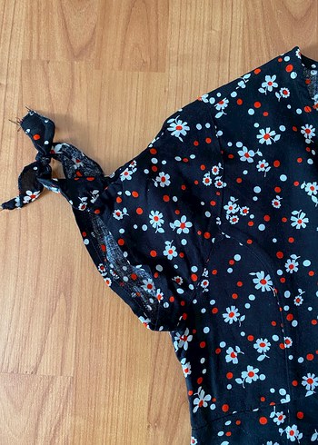 Çiçek Desenli V Yaka Midi Elbise - Görsel 5