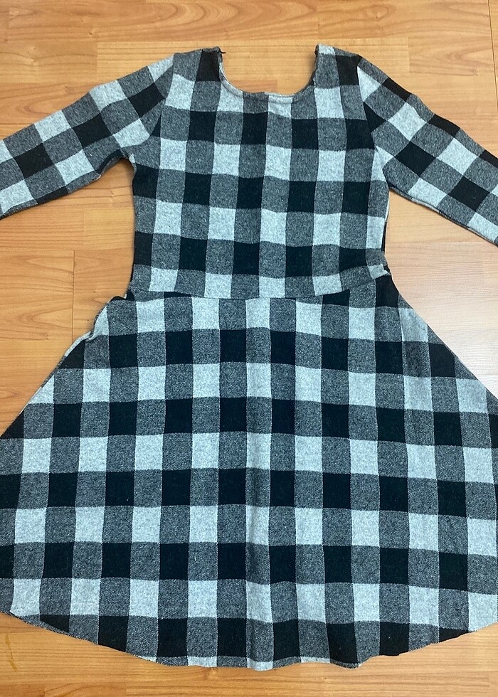 Kaşe kareli Elbise - Görsel 2