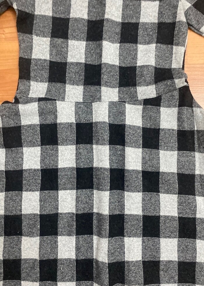 Kaşe kareli Elbise - Görsel 4