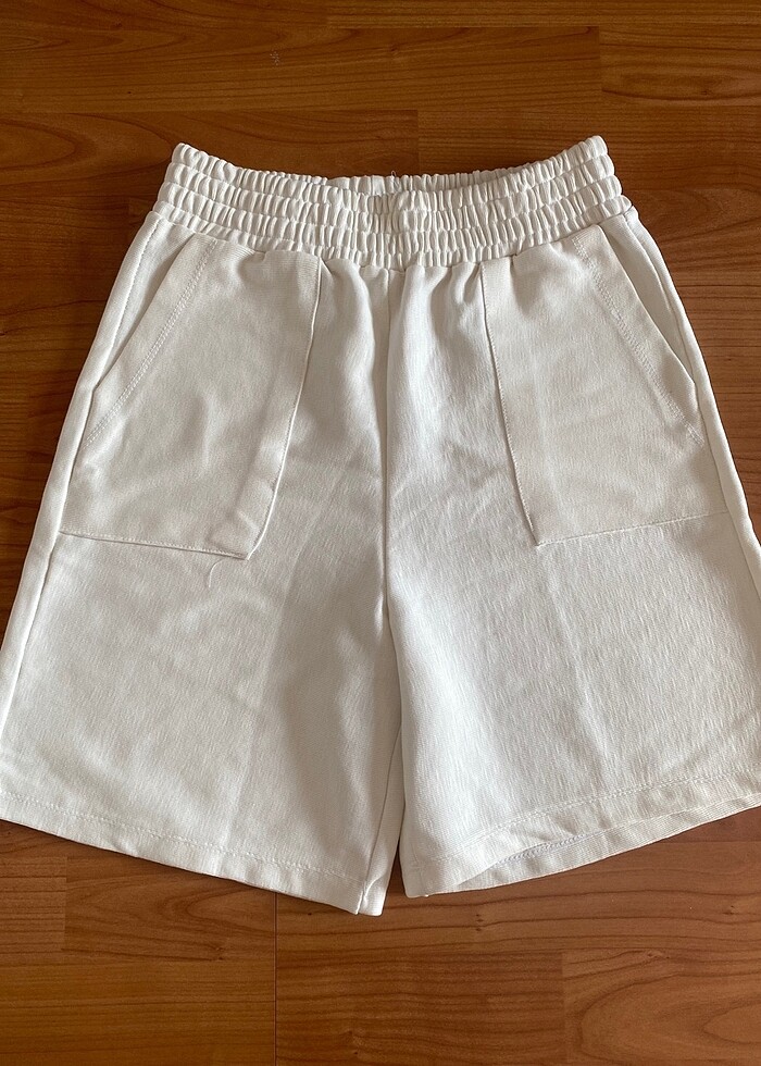 Kalın Kumaş Şort - Görsel 2