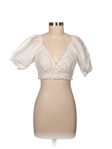 Bershka Mini Üst %70 İndirimli.