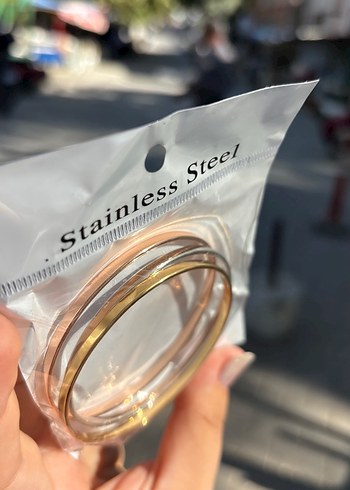 Altın Renkli Kadın Bilezik Seti - Görsel 2