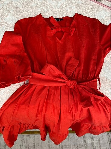 s Beden kırmızı Renk Narçiçegi elbise