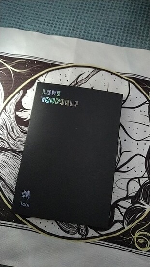 BTS TEAR O ALBÜM