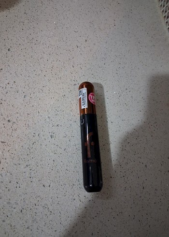 Koyu Renkli Maskara - Görsel 3