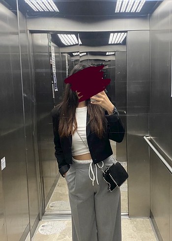 Düğmeli Siyah Crop Blazer - Görsel 2