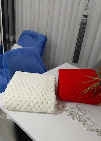 Kırmızı Örgü Çocuk Battaniyesi - Görsel 4