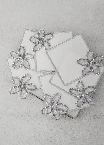 Boncuk İşlemeli Beyaz Gri Sunum Peçetesi - Görsel 6