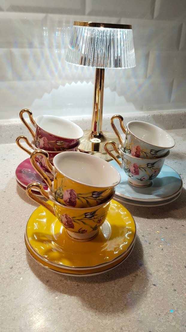 Çiçek Desenli Renkli Porselen Fincan Seti 2 adet fiyatıdır . - Görsel 2