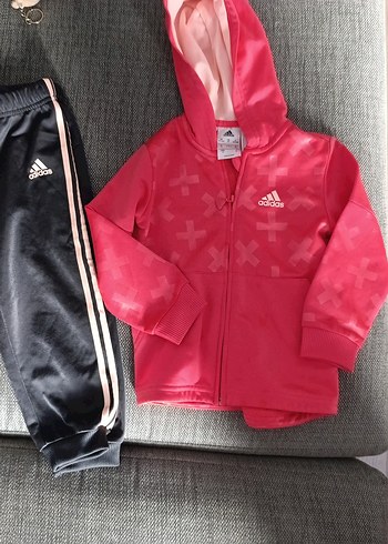 2 Yaş Beden kız çocuk adidas takim