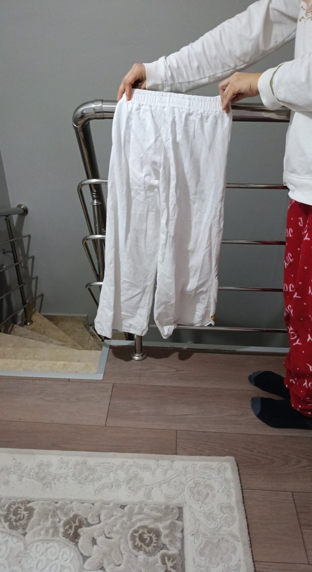 Mickey Mouse Baskılı Beyaz Erkek Pijama Altı - Görsel 3