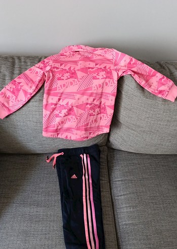 3 Yaş Beden adidas Pembe eşofman takımı