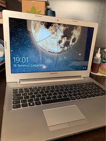 Laptop bilgisayar