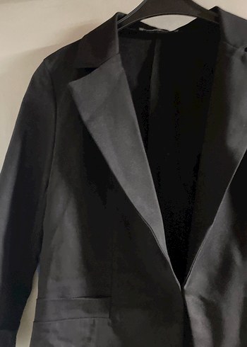 Diğer Kadın Siyah Düğmeli Midi Blazer Ceket
