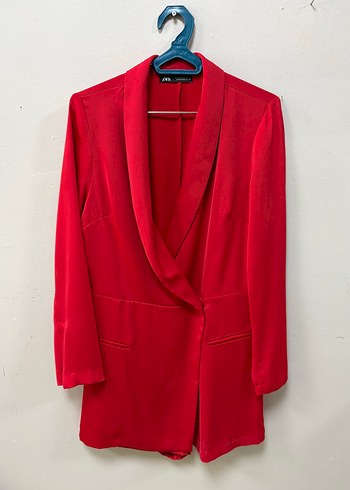 Zara Canli Kirmizi Siklik Sal Yaka Blazer Tulum