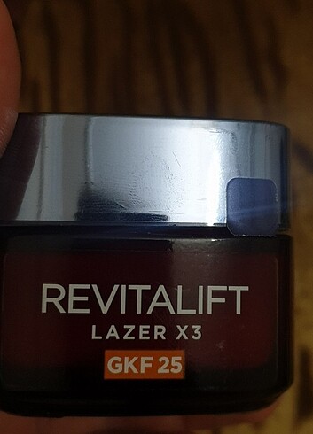 Loreal paris revitalift krem
