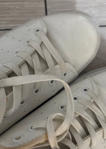 Kadın Beyaz Minimalist Spor Ayakkabı - Görsel 3