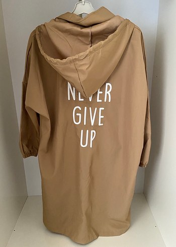 Bej Uzun Kadın Yağmurluk Fermuarlı - Görsel 3