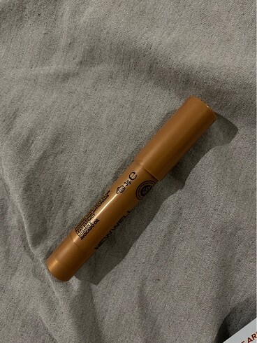 New Well Concealer