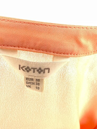 38 Beden çeşitli Renk Koton Bluz %70 İndirimli.