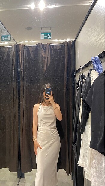 xs Beden ten rengi Renk Zara Elbise