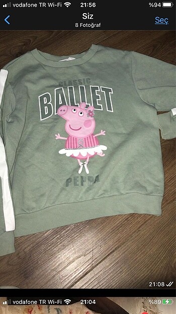 Sweatshirt