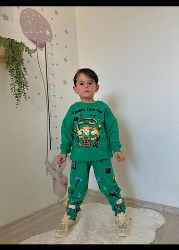 Renkli Baskılı Erkek Çocuk Eşofman Takımı