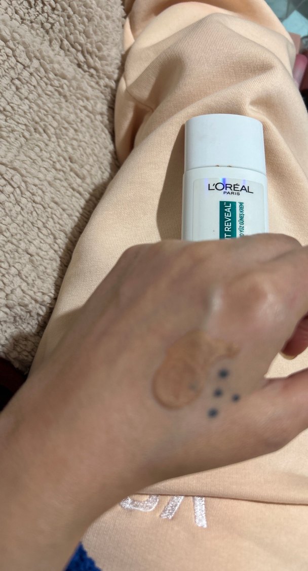 L'Oréal Paris Bright Reveal SPF 50 Güneş Koruyucu - Görsel 3