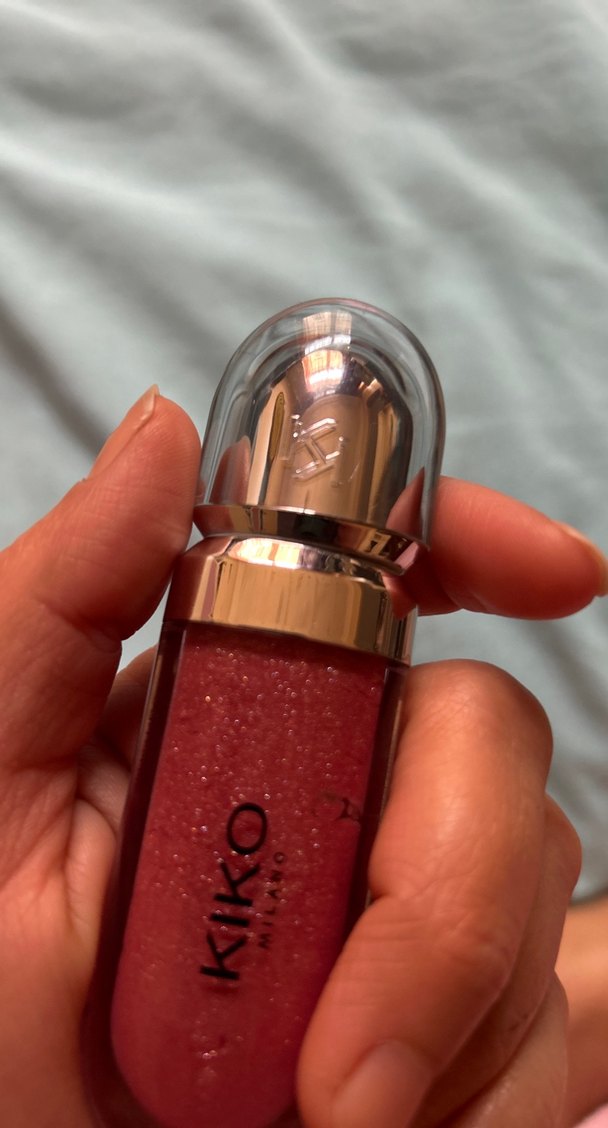 KIKO Parlak Kırmızı Ruj - Görsel 3