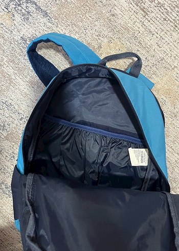 Mavi Baskılı Fermuarlı Kadın Sırt Çantası - Görsel 4