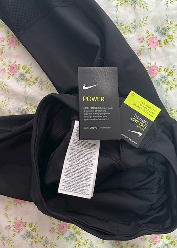 Siyah Elastik Kadın Tayt - Görsel 5