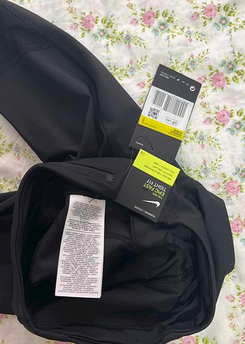 Siyah Elastik Kadın Tayt - Görsel 4