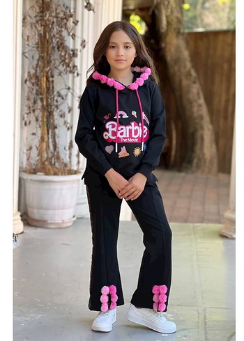 Kız Çocuk Siyah Kapüşonlu Barbie Baskılı Ponponlu Eşofman Takımı - Görsel 3