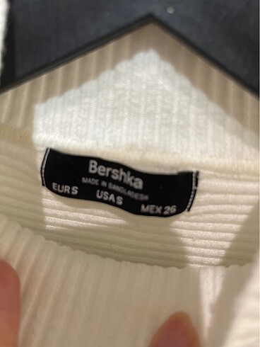 s Beden Bershka kazak