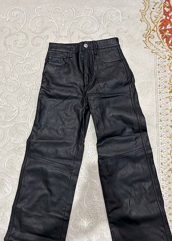 Bershka Deri pantolon - Görsel 4