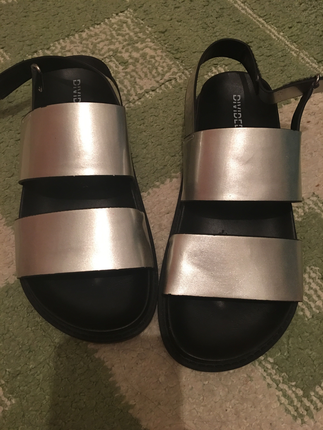 H&M H&M markalı sandalet