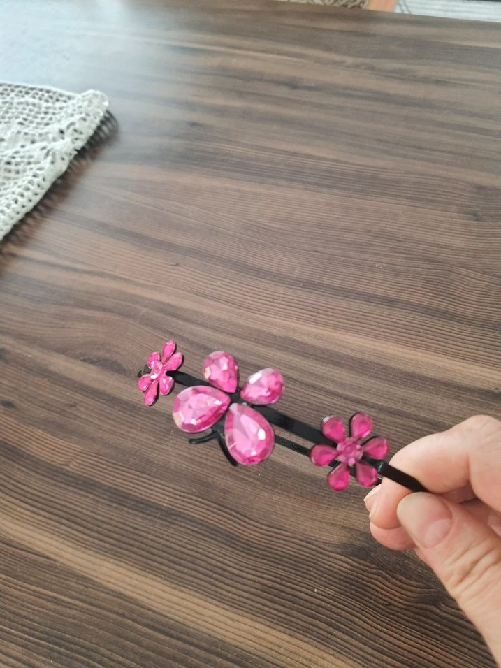 Renkli Cam Taşlı Pembe Taç - Görsel 3