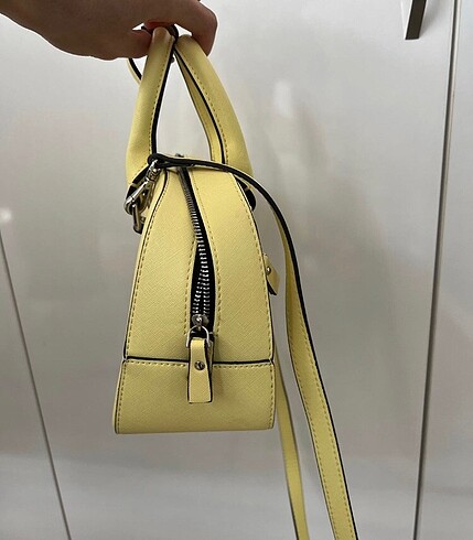 Zara hem askılı hem kol çantası geniş temiz şık günlük - Görsel 4