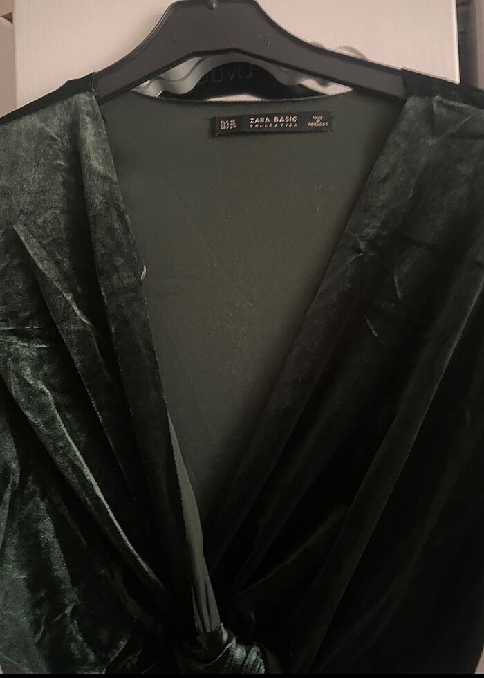 Zara haki yeşil kadife elbise - Görsel 3