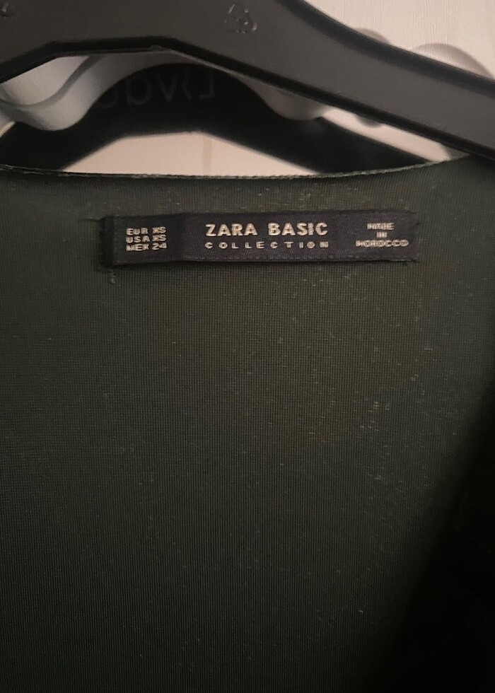 Zara haki yeşil kadife elbise - Görsel 4