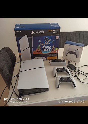 Sony PlayStation PS 5 Oyun Konsolu Seti