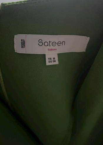 Diğer Beli Kemerli Yeşil V Yaka Uzun Elbise
